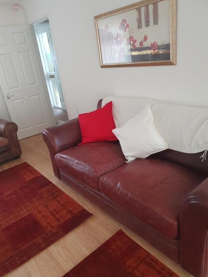 Quiet House 8 Mins From Nec/Airport Βίλα Marston Green Εξωτερικό φωτογραφία